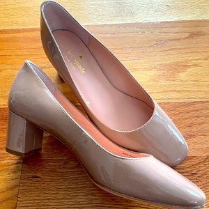 Classic Kate spade block pump